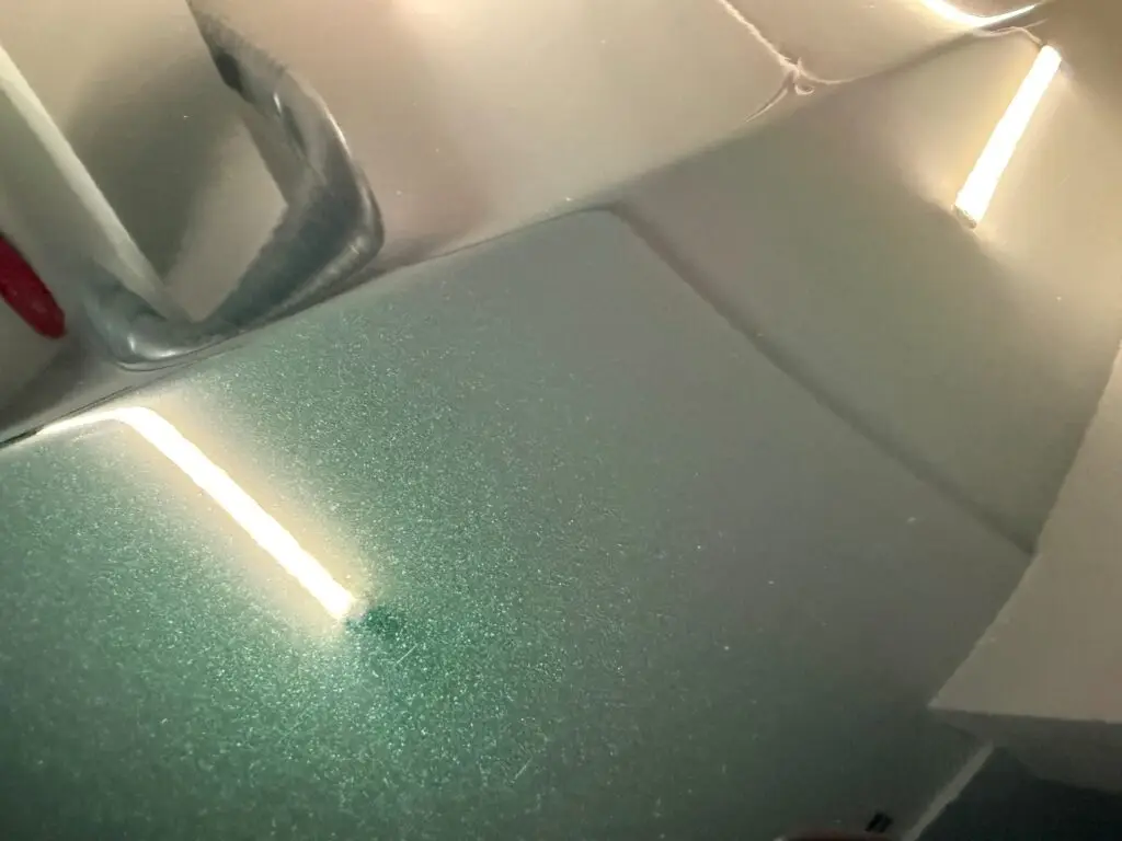 Auto kere värvipind pärast töötlust